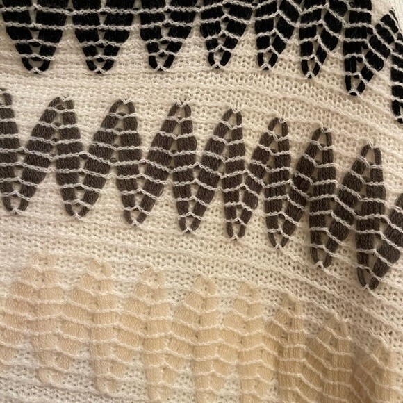 Pinklicious Boho Sweater Poncho with Tassels.Cream,Gray, Black and Brown… - Picture 4 of 7